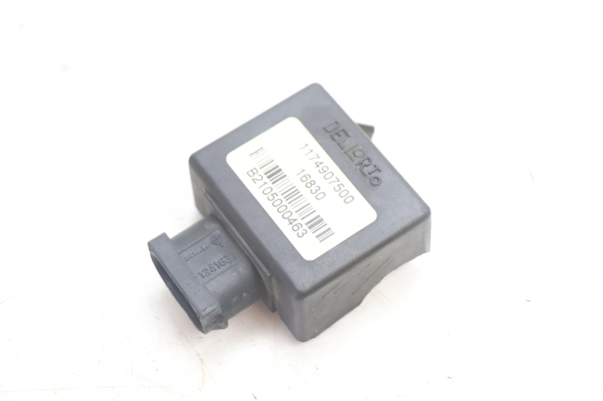photo de ELEKTRISCH RELAIS PEUGEOT VIVACITY 50 (2004 - 2009) - Hoofdaanzicht