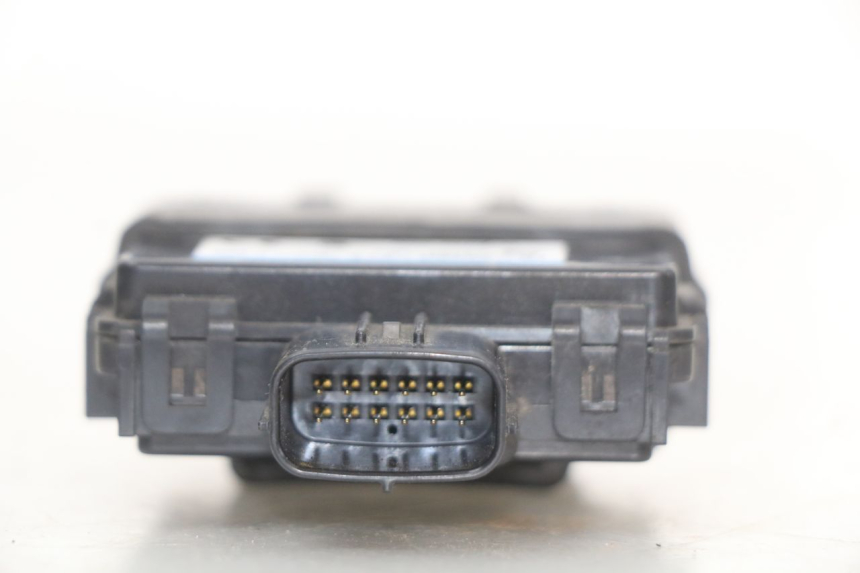 photo de ELEKTRISCH RELAIS YAMAHA XMAX X-MAX ABS 125 (2017 - 2020) - Zoom op gebruiksstaat