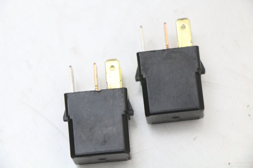 photo de ELEKTRISCH RELAIS YAMAHA X-MAX XMAX 125 (2010 - 2013) - Detail van het onderdeel