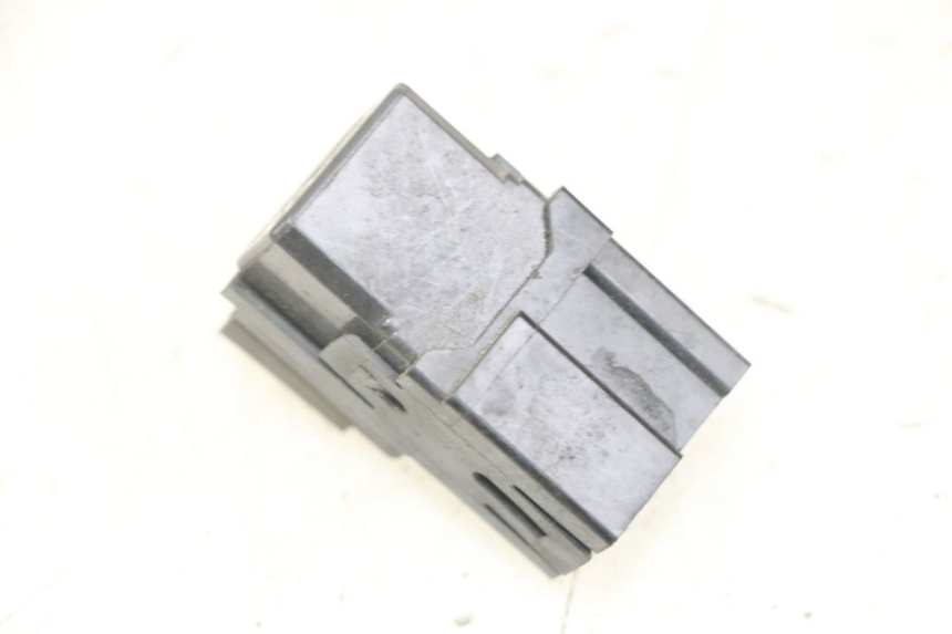 photo de ELEKTRISCH RELAIS YAMAHA X-MAX XMAX 125 (2010 - 2013) - Hoofdaanzicht