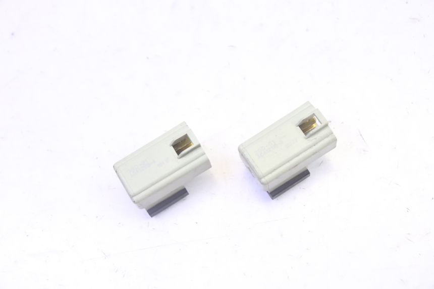 photo de ELEKTRISCH RELAIS YAMAHA X-MAX XMAX 125 (2010 - 2013) - Hoofdaanzicht