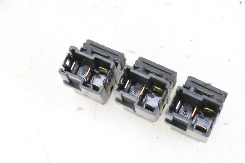 photo de ELEKTRISCH RELAIS YAMAHA XMAX X-MAX 125 (2006 - 2009) - Technische close-up