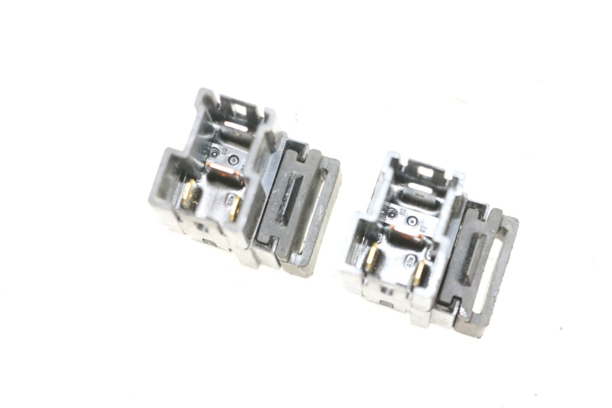 photo de ELEKTRISCH RELAIS YAMAHA X-MAX XMAX 125 (2010 - 2013) - Zoom op gebruiksstaat