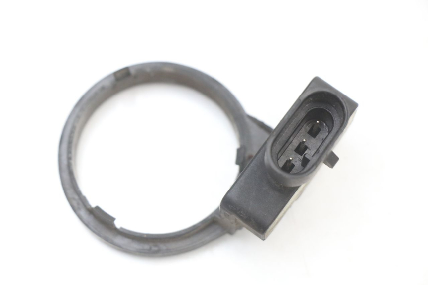 photo de ELEKTRISCH RELAIS PIAGGIO X10 125 (2012 - 2017) - Detail van het onderdeel