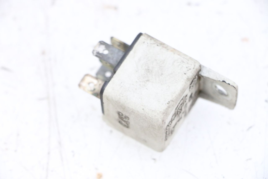 photo de ELEKTRISCH RELAIS PIAGGIO X8 125 (2004 - 2007) - Zoom op gebruiksstaat