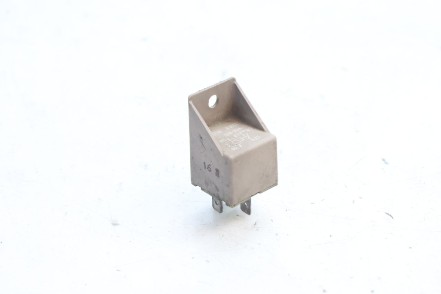 photo de ELEKTRISCH RELAIS PIAGGIO X9 AMALFI 180 (2000 - 2003) - Detail van het onderdeel