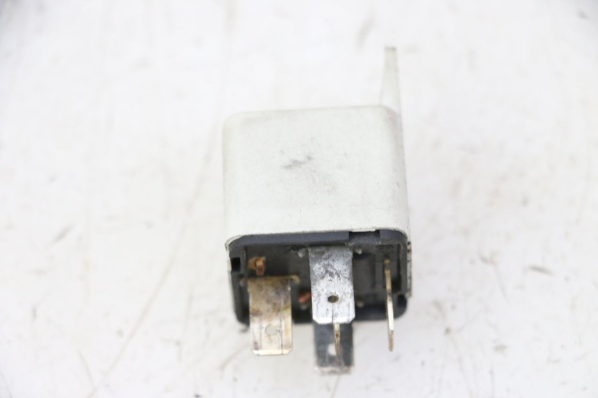 photo de ELEKTRISCH RELAIS PIAGGIO X9 EVOLUTION 125 (2003 - 2007) - Zoom op gebruiksstaat