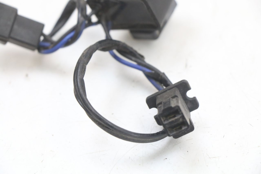 photo de ELEKTRISCH RELAIS KYMCO XCITING 250 (2006 - 2009) - Zoom op gebruiksstaat