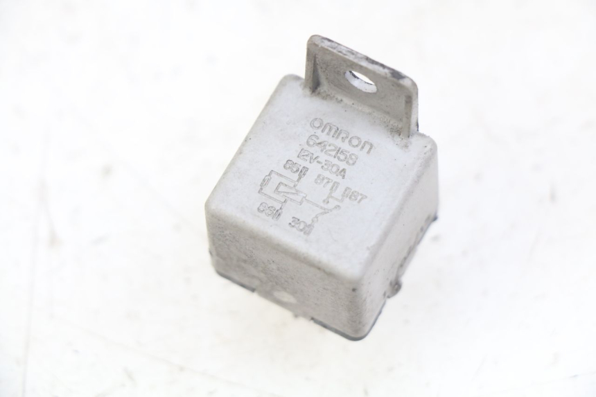 photo de ELEKTRISCH RELAIS PIAGGIO XEVO - X EVO 125 (2007 - 2017) - Detail van het onderdeel