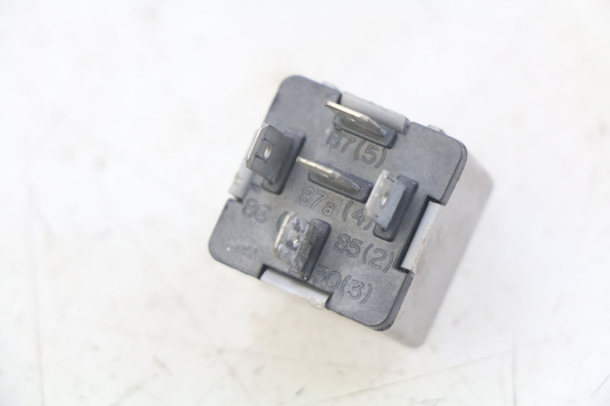 photo de ELEKTRISCH RELAIS PIAGGIO XEVO - X EVO 125 (2007 - 2017) - Zoom op gebruiksstaat