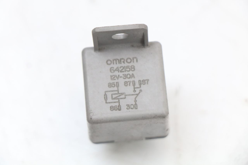 photo de ELEKTRISCH RELAIS PIAGGIO XEVO - X EVO 125 (2007 - 2017) - Detail van het onderdeel