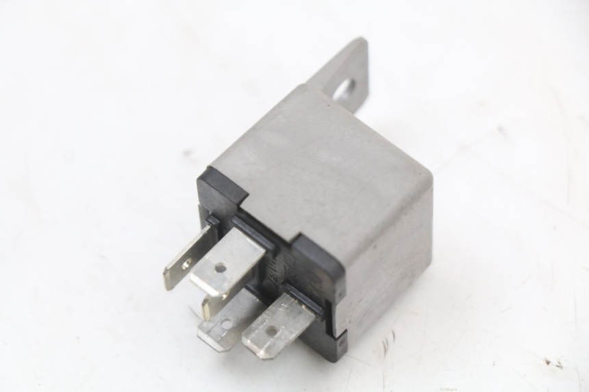 photo de ELEKTRISCH RELAIS PIAGGIO XEVO - X EVO 125 (2007 - 2017) - Andere kijkhoek