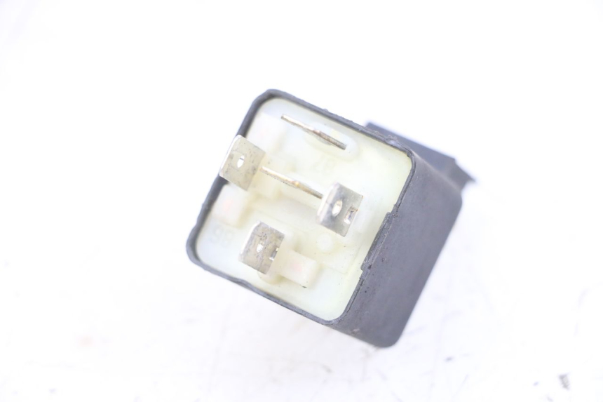 photo de ELEKTRISCH RELAIS PIAGGIO XEVO - X EVO 125 (2007 - 2017) - Zoom op gebruiksstaat