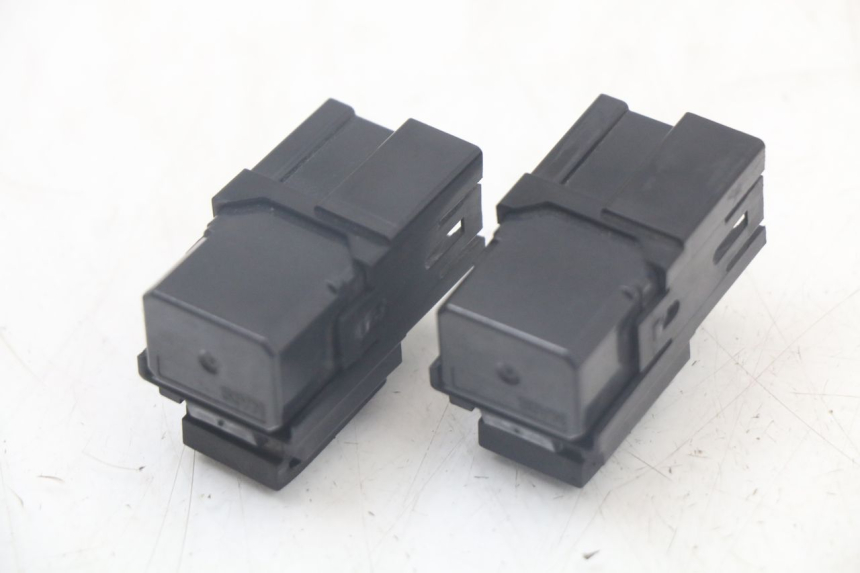 photo de ELEKTRISCH RELAIS YAMAHA XT X 660 (2004 - 2016) - Technische close-up