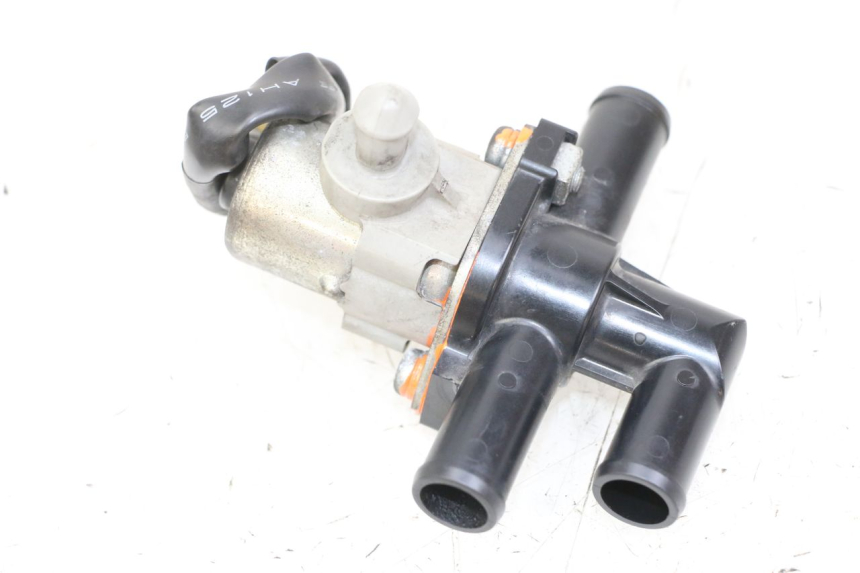 photo de ELEKTRISCH RELAIS YAMAHA FZ1 FAZER 1000 (2007 - 2009) - Hoofdaanzicht