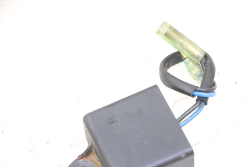 photo de ELEKTRISCH RELAIS YAMAHA NEO'S NEOS 2T EASY 50 (2013 - 2016) - Detail van het onderdeel