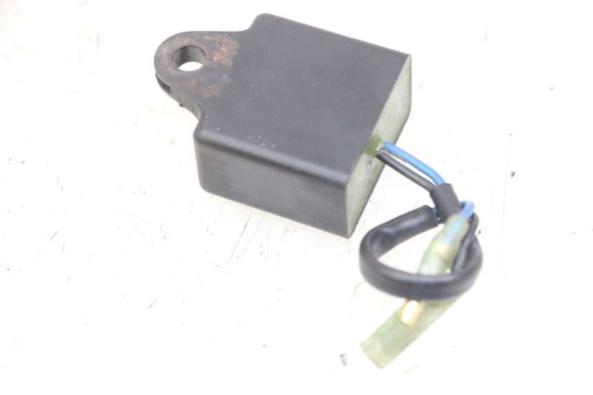 photo de ELEKTRISCH RELAIS YAMAHA NEO'S NEOS 2T EASY 50 (2013 - 2016) - Zoom op gebruiksstaat