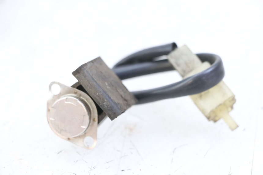 photo de ELEKTRISCH RELAIS YAMAHA XVS DRAG STAR DRAGSTAR 650 (1997 - 2007) - Detail van het onderdeel