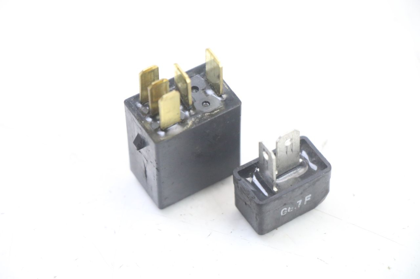 photo de ELEKTRISCH RELAIS YAMAHA YP T-MAX TMAX 530 (2017 - 2020) - Hoofdaanzicht