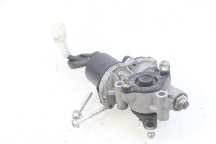 photo de ELEKTRISCH RELAIS YAMAHA YZF R1 1000 (2007 - 2008) - Detail van het onderdeel