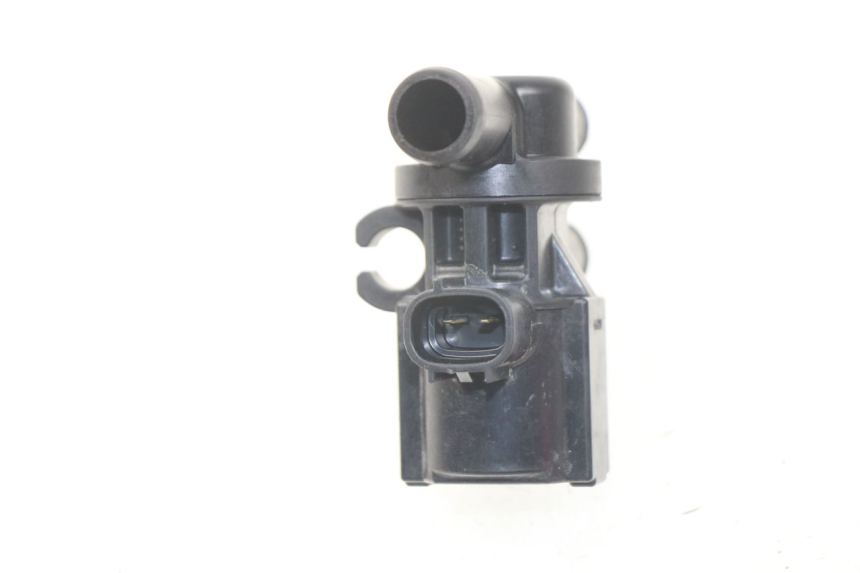 photo de ELEKTRISCH RELAIS KAWASAKI Z Z900 900 (2017 - 2019) - Zoom op gebruiksstaat