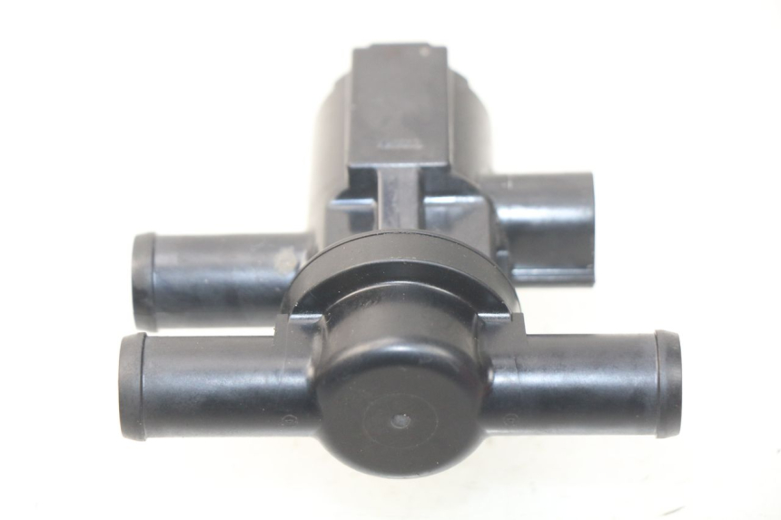 photo de ELEKTRISCH RELAIS KAWASAKI Z Z900 900 (2017 - 2019) - Andere kijkhoek