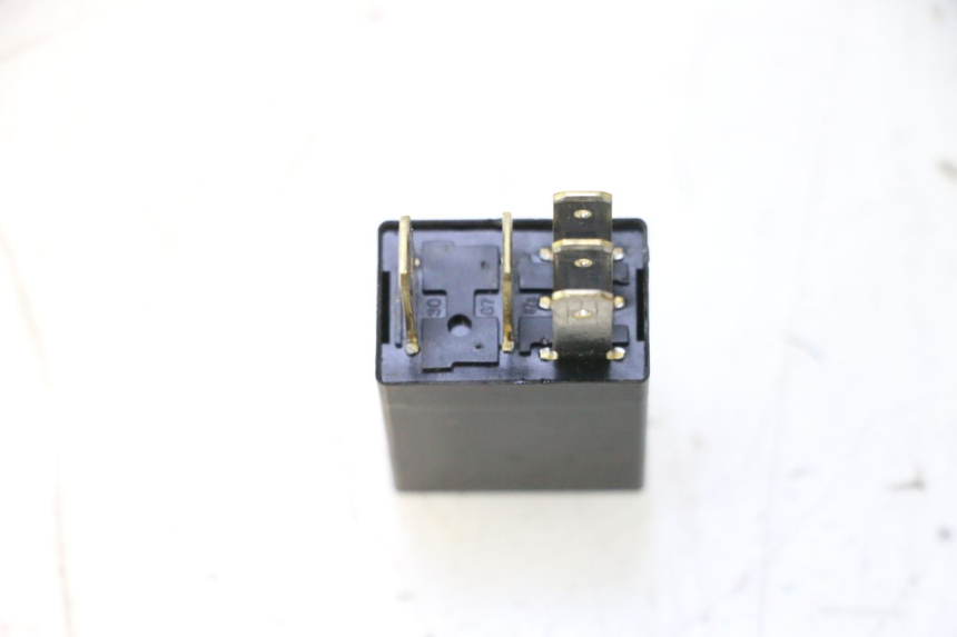 photo de ELEKTRISCH RELAIS PIAGGIO ZIP IGET 4T 50 (2021 - 2023) - Zoom op gebruiksstaat