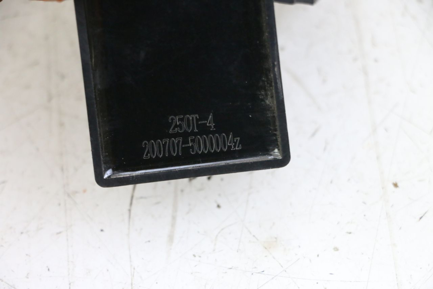 photo de KOPLAMPRELAIS KEEWAY K-LIGHT KLIGHT 125 (2018 - 2025) - Detail van het onderdeel