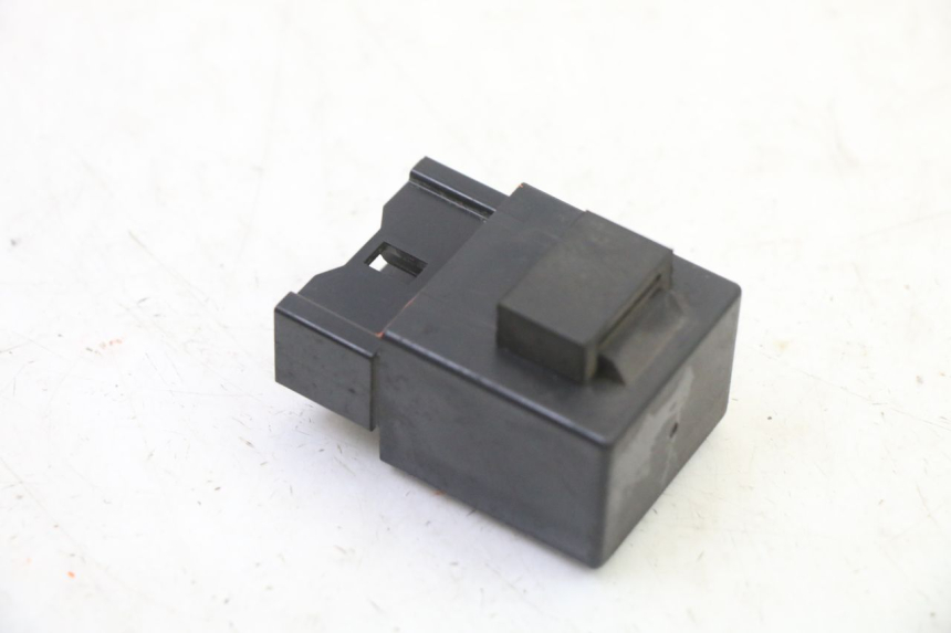 photo de BRANDSTOFPOMPRELAIS YAMAHA FJR ABS 1300 (2006 - 2012) - Andere kijkhoek