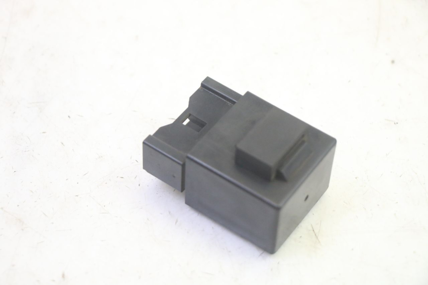 photo de BRANDSTOFPOMPRELAIS YAMAHA FJR ABS 1300 (2006 - 2012) - Zoom op gebruiksstaat