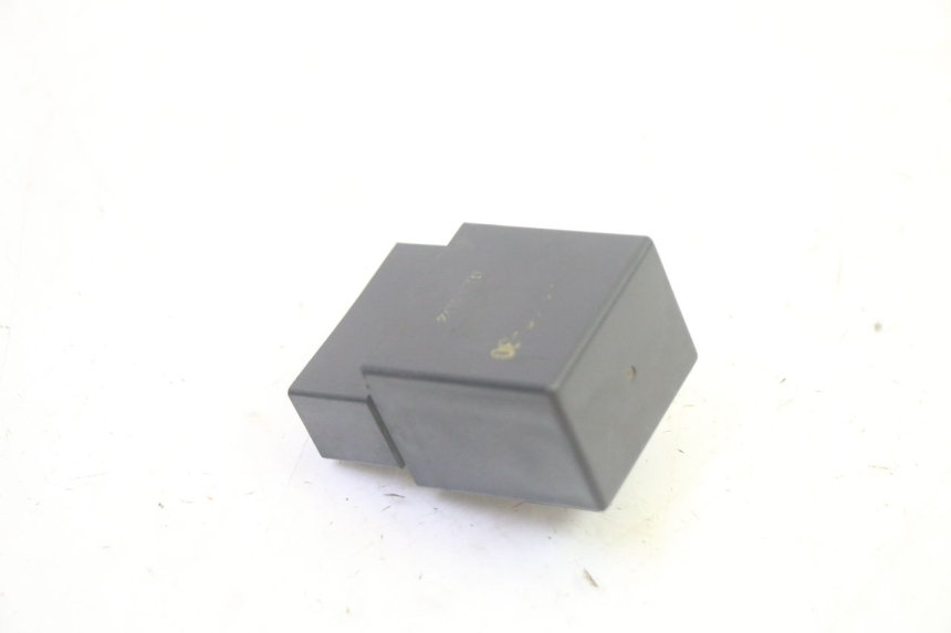 photo de BRANDSTOFPOMPRELAIS YAMAHA FJR ABS 1300 (2006 - 2012) - Detail van het onderdeel