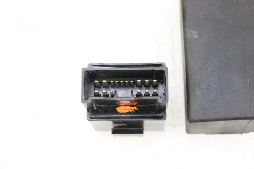 photo de BRANDSTOFPOMPRELAIS YAMAHA MT-07 MT07 ABS 700 (2018 - 2020) - Andere kijkhoek