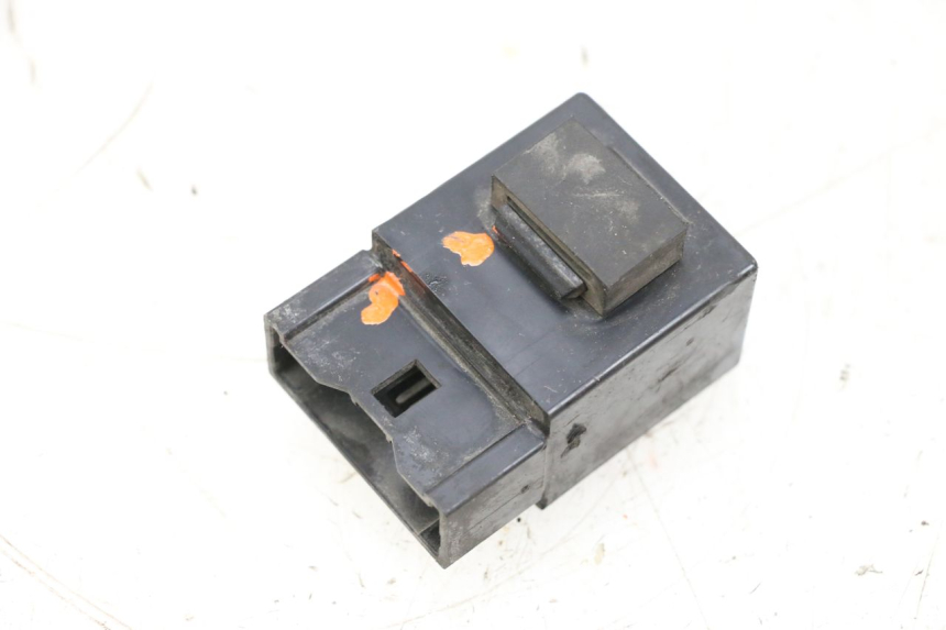 photo de BRANDSTOFPOMPRELAIS YAMAHA TDM ABS 900 (2002 - 2014) - Zoom op gebruiksstaat