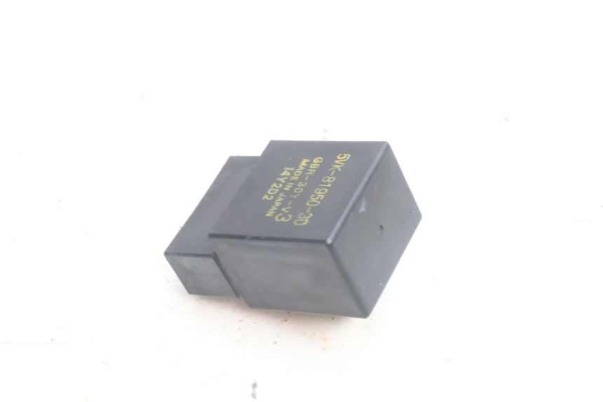 photo de BRANDSTOFPOMPRELAIS YAMAHA TDM ABS 900 (2002 - 2014) - Detail van het onderdeel