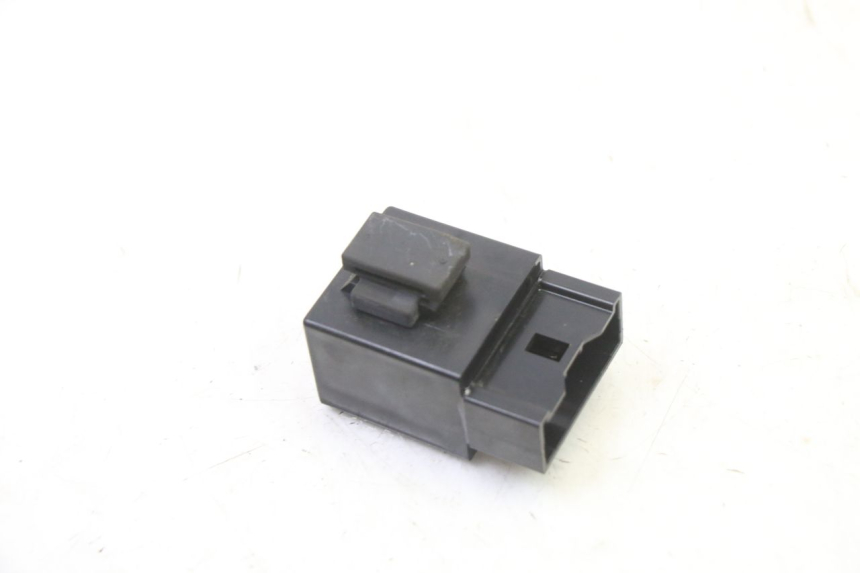 photo de BRANDSTOFPOMPRELAIS YAMAHA XJ6 ABS 600 (2008 - 2016) - Andere kijkhoek