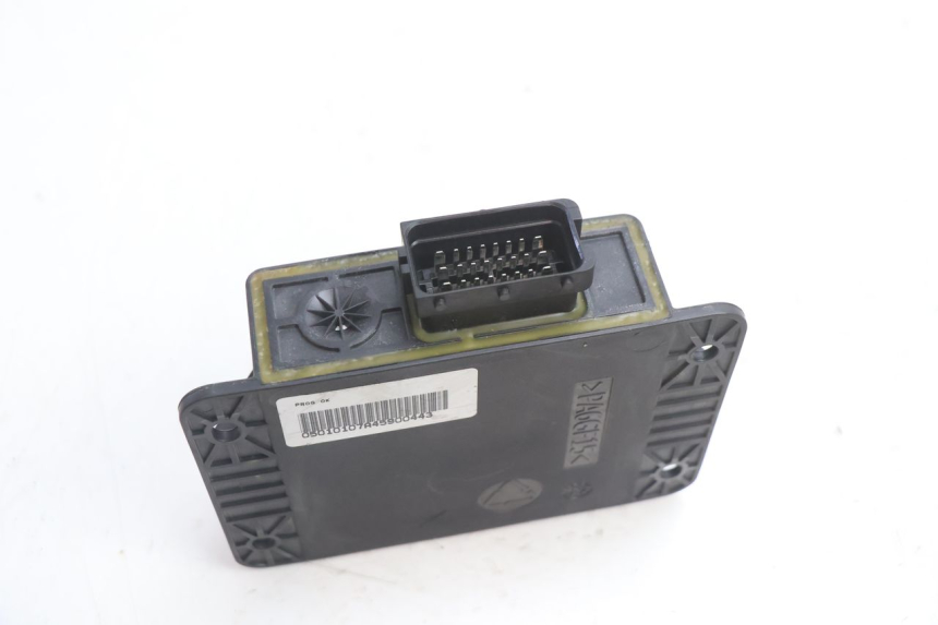 photo de ROLL LOCK RELAIS PIAGGIO MP3 LT 400 (2007 - 2012) - Technische close-up