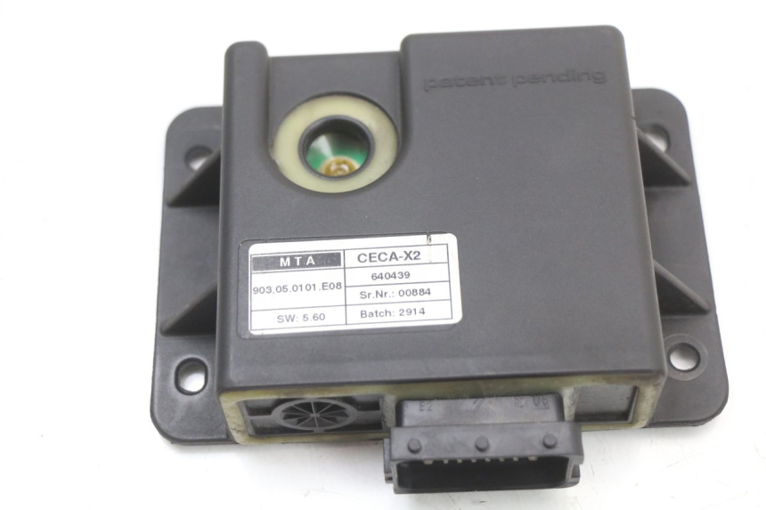 photo de ROLL LOCK RELAIS PIAGGIO MP3 500 (2011 - 2015) - Hoofdaanzicht