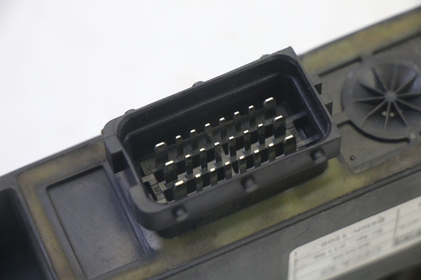 photo de ROLL LOCK RELAIS PIAGGIO MP3 RL 250 (2006 - 2010) - Technische close-up