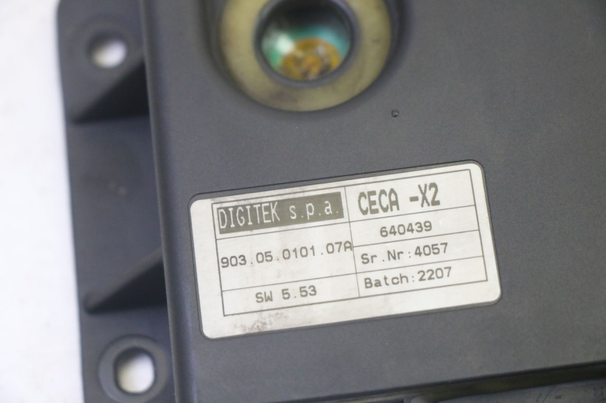 photo de ROLL LOCK RELAIS PIAGGIO MP3 125 (2006 - 2014) - Detail van het onderdeel