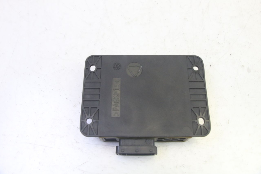 photo de ROLL LOCK RELAIS PIAGGIO MP3 125 (2006 - 2014) - Andere kijkhoek
