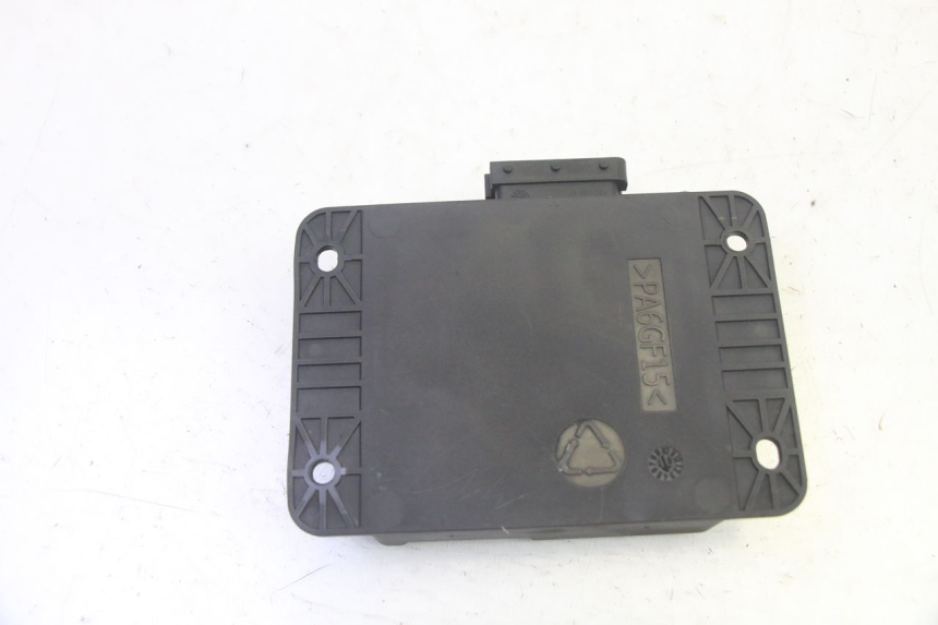 photo de ROLL LOCK RELAIS PIAGGIO MP3 125 (2006 - 2014) - Technische close-up