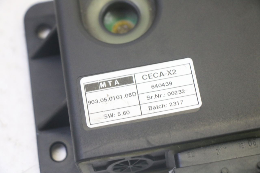 photo de ROLL LOCK RELAIS PIAGGIO MP3 500 (2016 - 2018) - Detail van het onderdeel