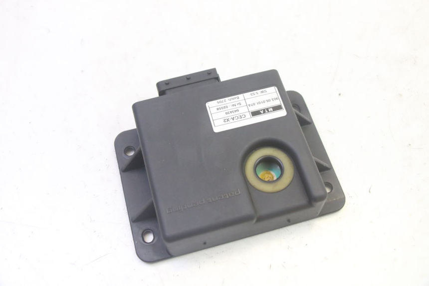 photo de ROLL LOCK RELAIS PIAGGIO MP3 RL 250 (2006 - 2010) - Zoom op gebruiksstaat