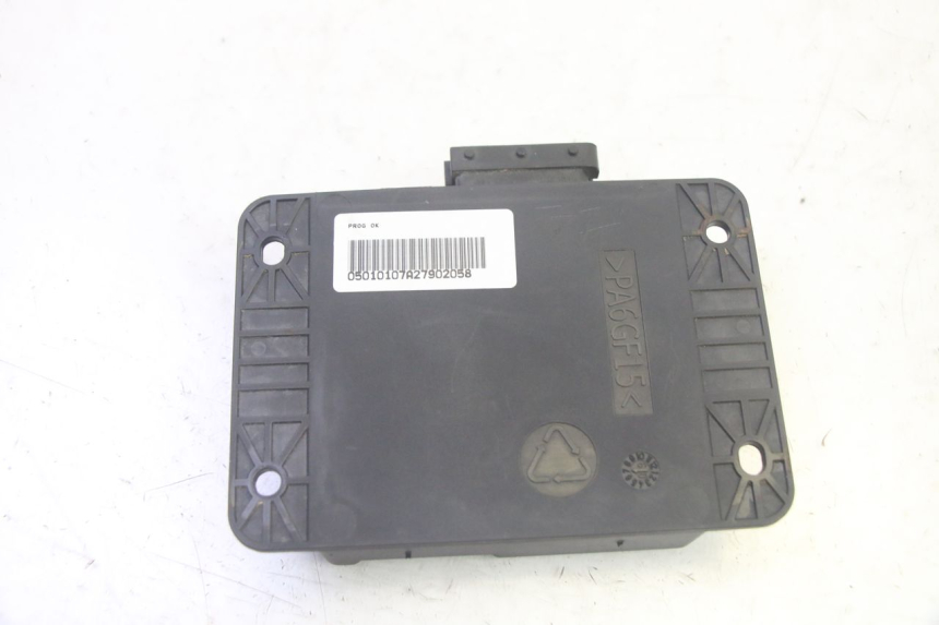 photo de ROLL LOCK RELAIS PIAGGIO MP3 RL 250 (2006 - 2010) - Andere kijkhoek