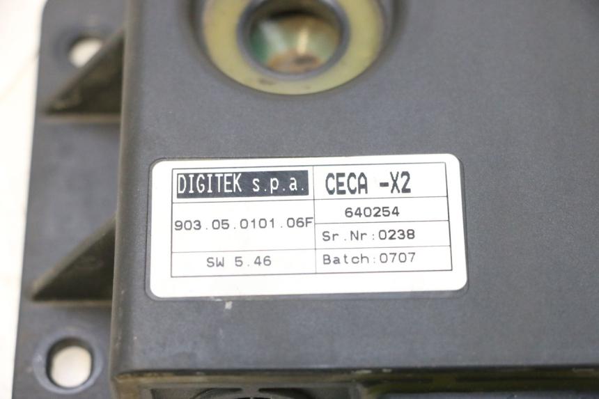 photo de ROLL LOCK RELAIS PIAGGIO MP3 125 (2006 - 2014) - Detail van het onderdeel