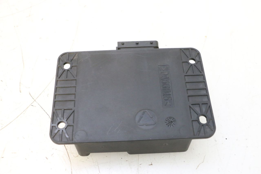 photo de ROLL LOCK RELAIS PIAGGIO MP3 125 (2006 - 2014) - Technische close-up