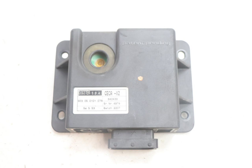 photo de ROLL LOCK RELAIS PIAGGIO MP3 125 (2006 - 2014) - Hoofdaanzicht