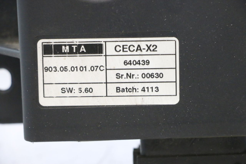photo de ROLL LOCK RELAIS PIAGGIO MP3 500 (2011 - 2015) - Staat van het oppervlak
