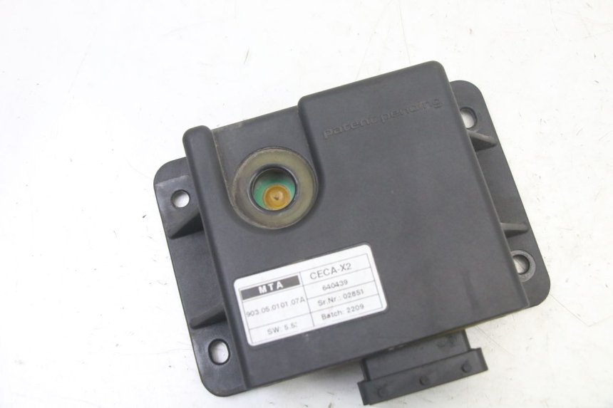 photo de ROLL LOCK RELAIS PIAGGIO MP3 LT 400 (2007 - 2012) - Hoofdaanzicht