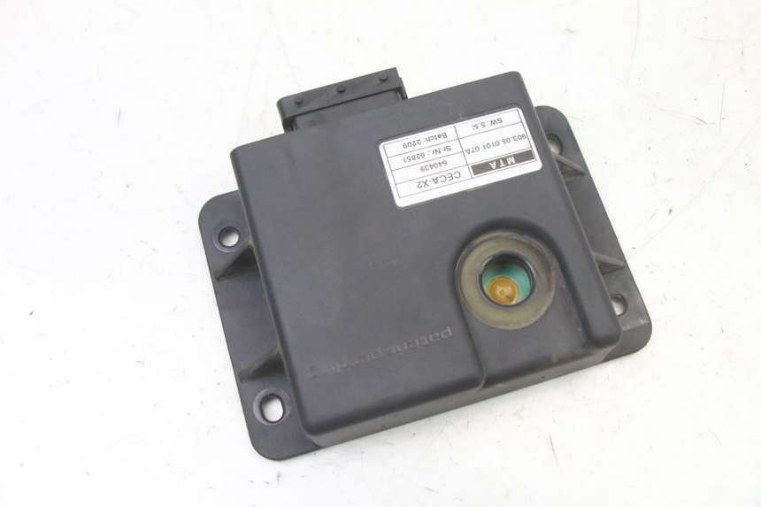 photo de ROLL LOCK RELAIS PIAGGIO MP3 LT 400 (2007 - 2012) - Zoom op gebruiksstaat